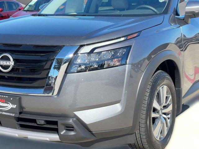 new 2025 Nissan Pathfinder car, priced at $37,491