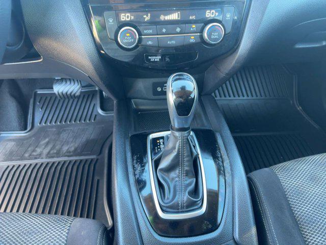 used 2020 Nissan Rogue Sport car, priced at $7,888