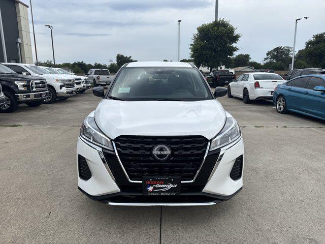 new 2025 Nissan Kicks car, priced at $23,171