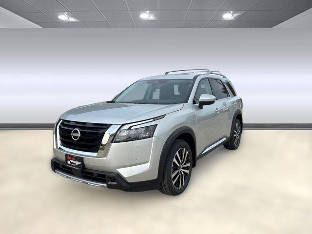 new 2025 Nissan Pathfinder car, priced at $44,851