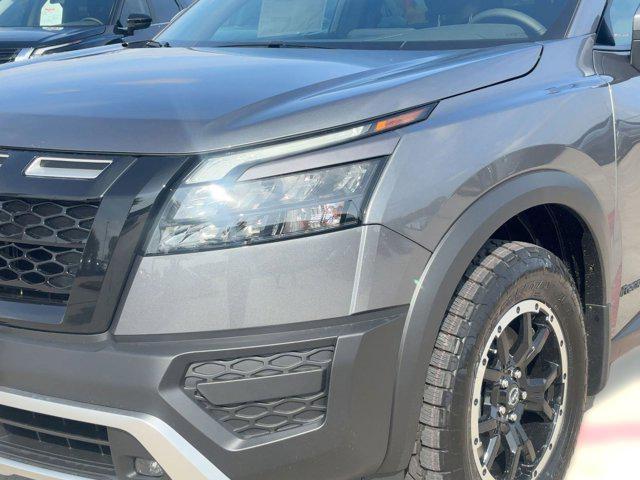 new 2025 Nissan Pathfinder car, priced at $39,477