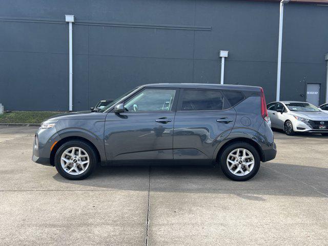 used 2022 Kia Soul car, priced at $13,999