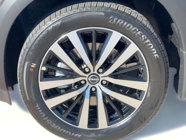 new 2025 Nissan Pathfinder car, priced at $46,859