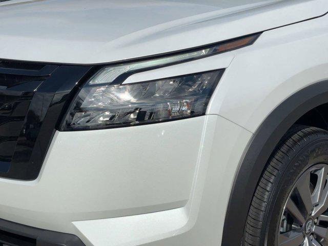 new 2025 Nissan Pathfinder car, priced at $34,491