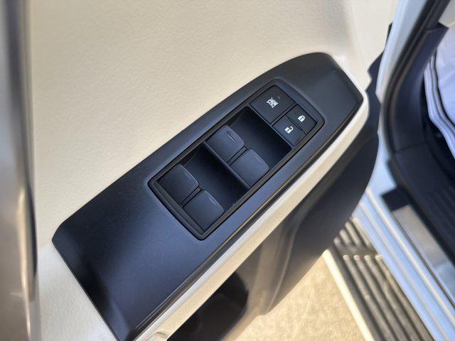 used 2022 Lexus GX 460 car, priced at $57,999