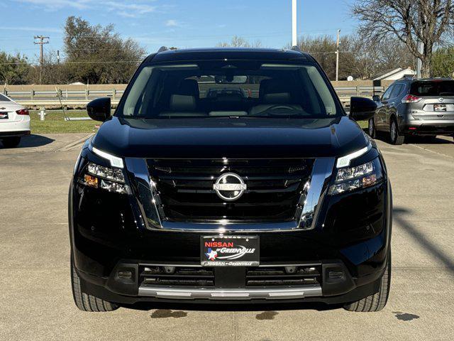new 2025 Nissan Pathfinder car, priced at $50,141