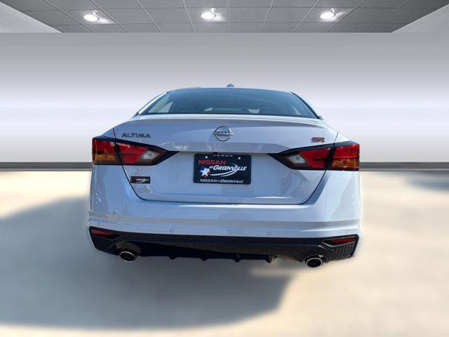 new 2025 Nissan Altima car, priced at $30,792