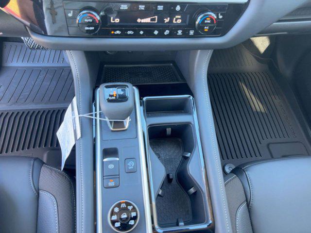 new 2025 Nissan Pathfinder car, priced at $36,991