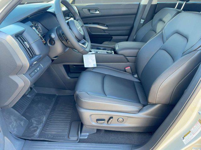 new 2025 Nissan Pathfinder car, priced at $36,991