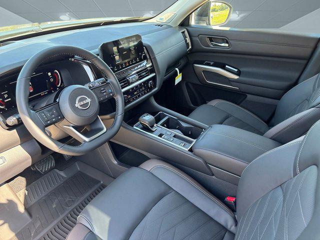 new 2025 Nissan Pathfinder car, priced at $44,851
