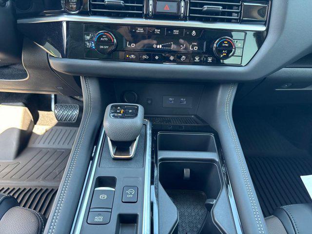 new 2025 Nissan Pathfinder car, priced at $44,851