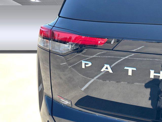 new 2025 Nissan Pathfinder car, priced at $44,851