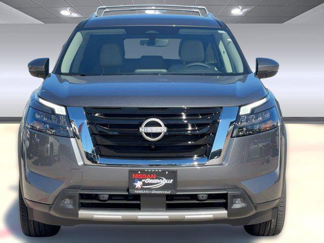 new 2025 Nissan Pathfinder car, priced at $35,991