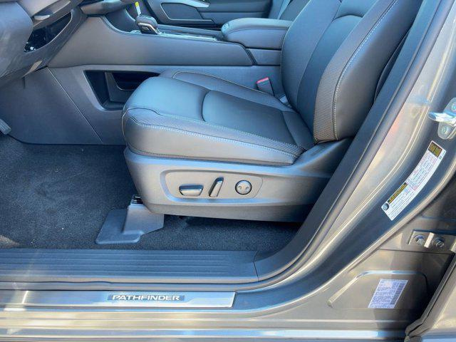 new 2025 Nissan Pathfinder car, priced at $36,691