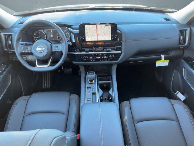 new 2025 Nissan Pathfinder car, priced at $36,691