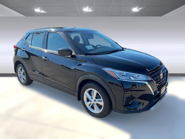 new 2025 Nissan Kicks car, priced at $21,821