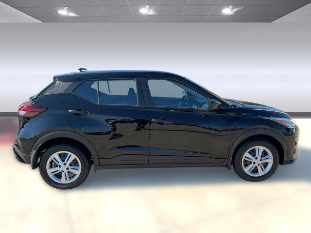 new 2025 Nissan Kicks car, priced at $21,821