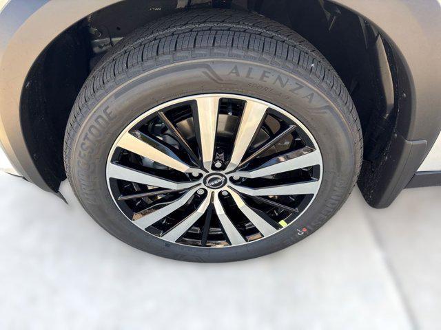 new 2025 Nissan Pathfinder car, priced at $43,491