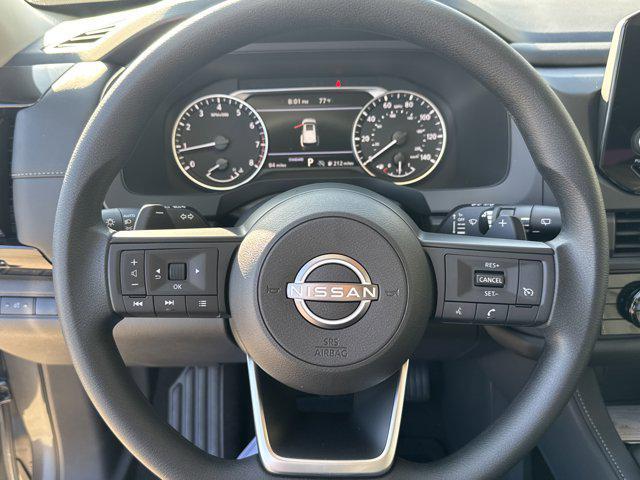 new 2025 Nissan Pathfinder car, priced at $33,851