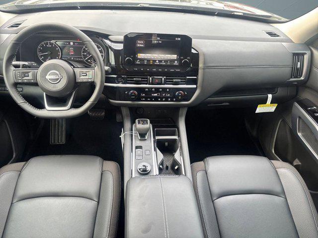 new 2025 Nissan Pathfinder car, priced at $37,581