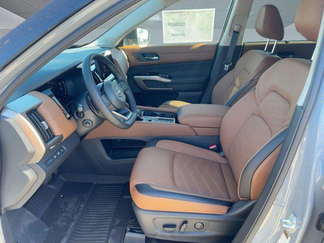 new 2025 Nissan Pathfinder car, priced at $41,791