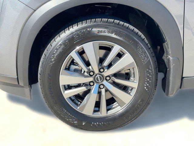 new 2025 Nissan Pathfinder car, priced at $37,391