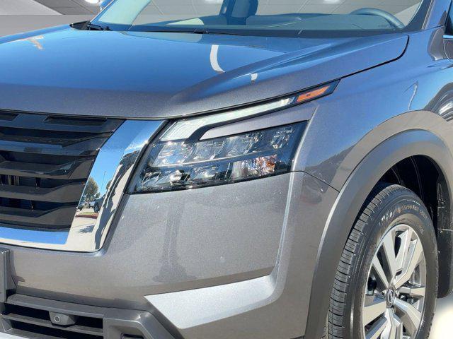 new 2025 Nissan Pathfinder car, priced at $37,391