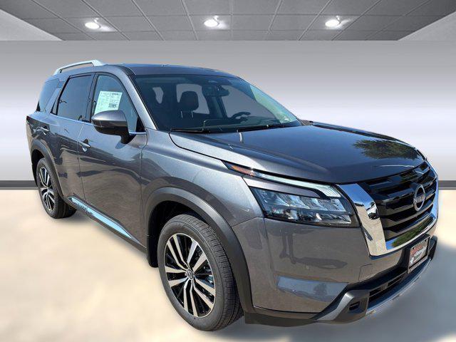 new 2025 Nissan Pathfinder car, priced at $39,991