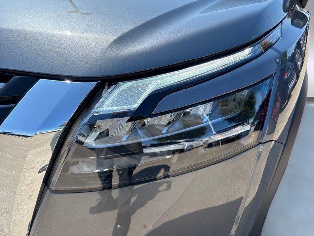 new 2025 Nissan Pathfinder car, priced at $43,501