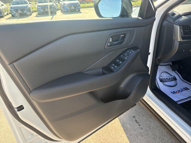 new 2025 Nissan Rogue car, priced at $30,491