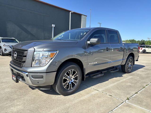 new 2024 Nissan Titan car, priced at $39,959