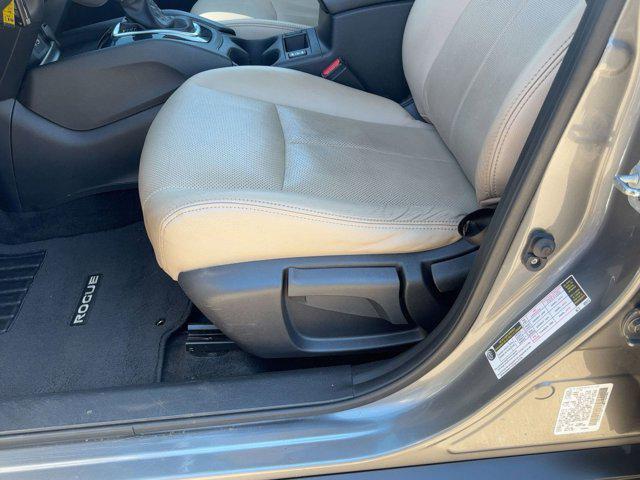 used 2020 Nissan Rogue car, priced at $13,498