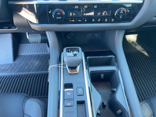 new 2025 Nissan Pathfinder car, priced at $33,791