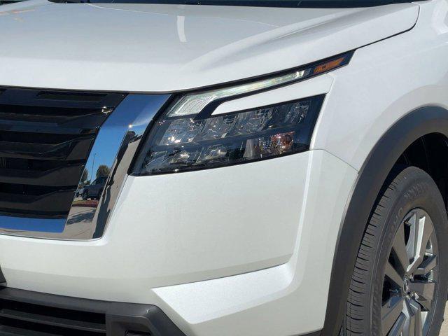 new 2025 Nissan Pathfinder car, priced at $33,791