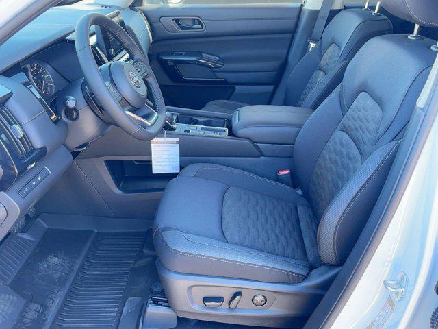 new 2025 Nissan Pathfinder car, priced at $33,791