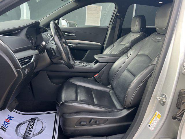 used 2020 Cadillac XT4 car, priced at $20,999