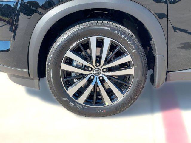 new 2025 Nissan Pathfinder car, priced at $43,791