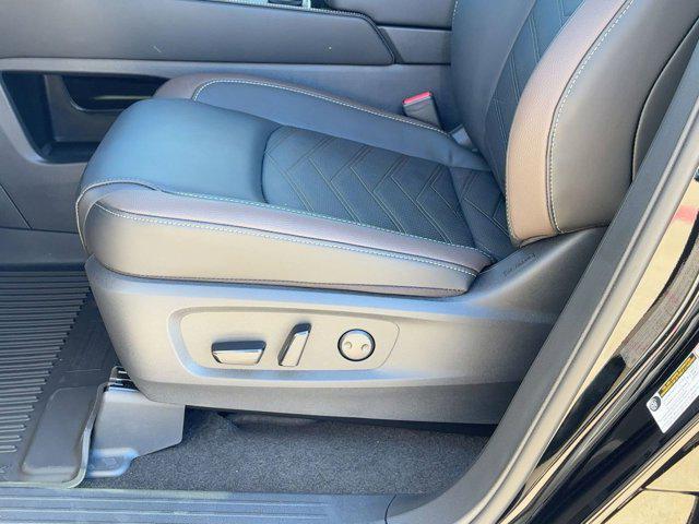 new 2025 Nissan Pathfinder car, priced at $43,791