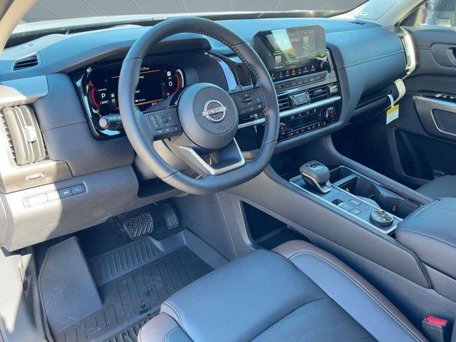 new 2025 Nissan Pathfinder car, priced at $43,791
