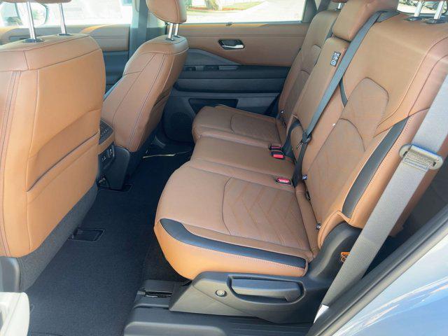 new 2025 Nissan Pathfinder car, priced at $44,891
