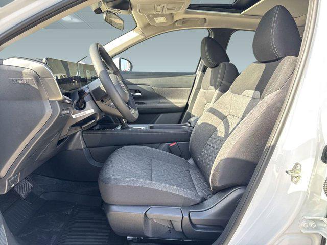 new 2025 Nissan Kicks car, priced at $24,992