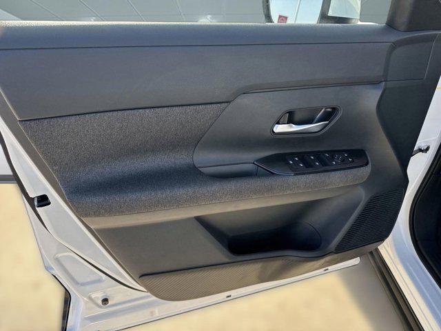 new 2025 Nissan Kicks car, priced at $24,992