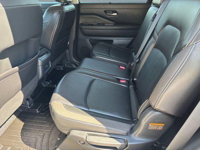 used 2022 Nissan Pathfinder car, priced at $27,999