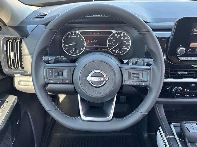 new 2025 Nissan Pathfinder car, priced at $35,301