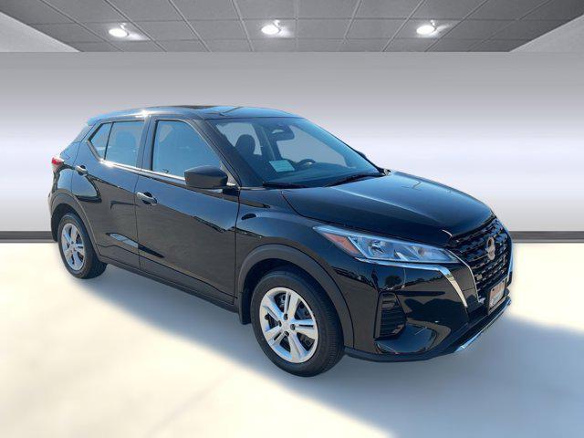 new 2025 Nissan Kicks car, priced at $21,821