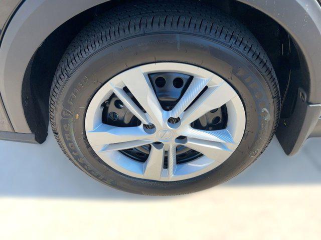 new 2025 Nissan Kicks car, priced at $21,821