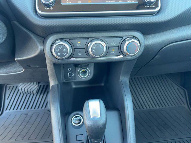 new 2025 Nissan Kicks car, priced at $21,821