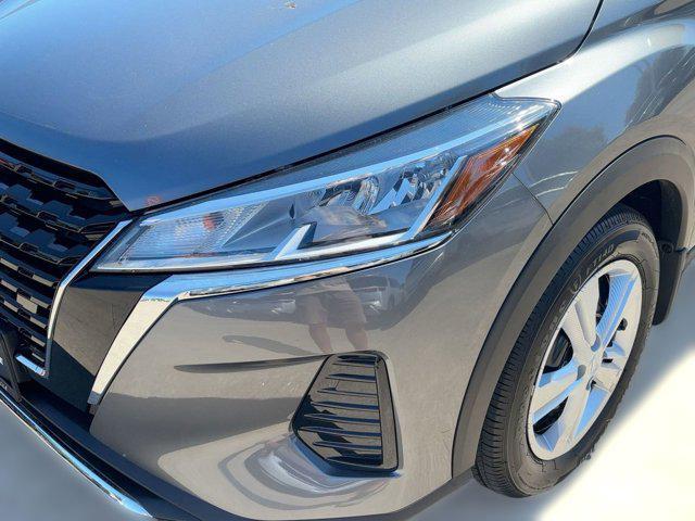 new 2025 Nissan Kicks car, priced at $22,021