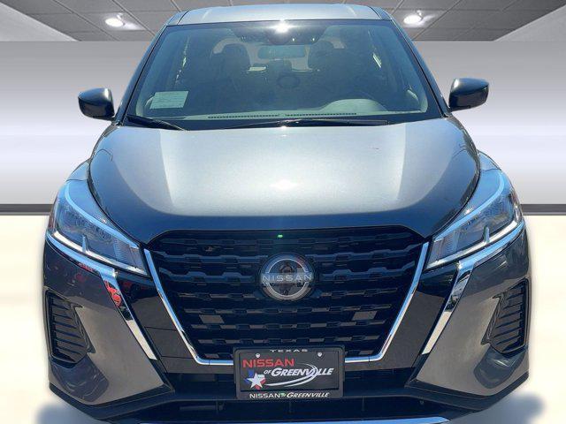 new 2025 Nissan Kicks car, priced at $22,021