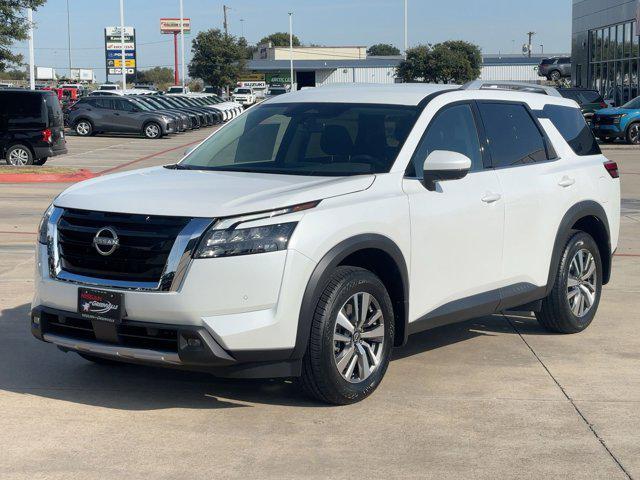 new 2025 Nissan Pathfinder car, priced at $37,641